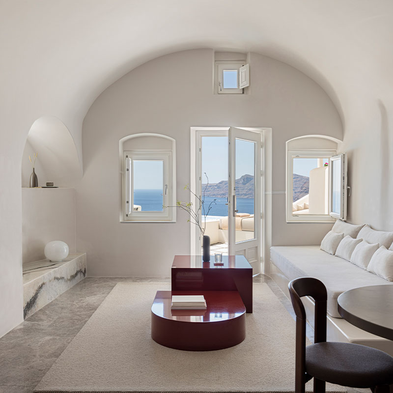 Infinity Pool Suite