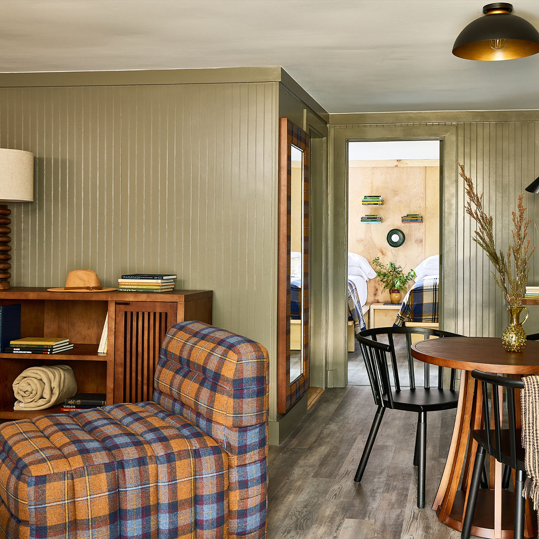 Double Queen Suite