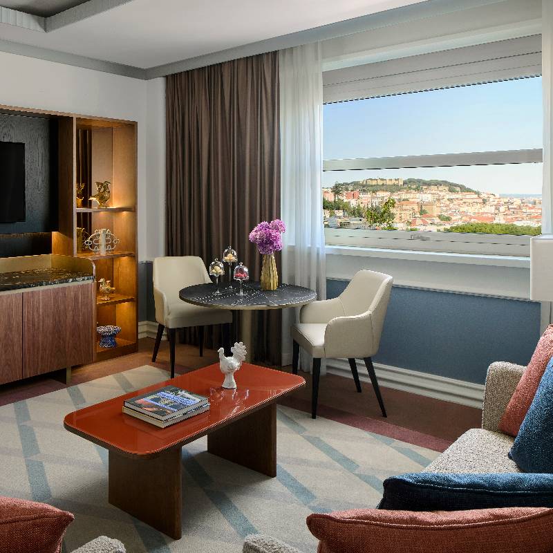 Executive Suite Signature King