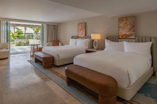 Grand Deluxe Queen Room with Two Queen Beds and Oceanfront