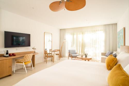 King Studio Suite with Terrace