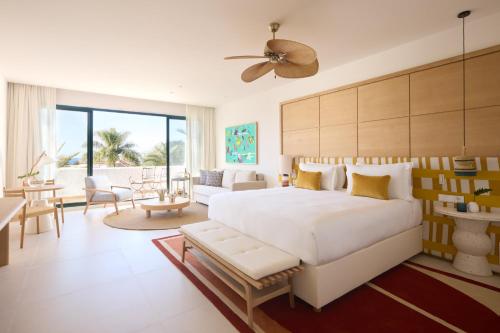 King Studio Suite with Terrace