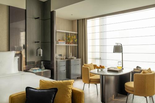 Premier Double Room with Canal View