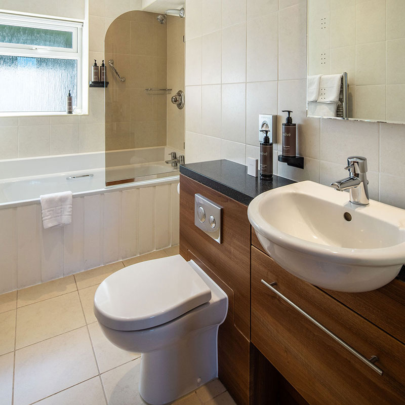 Deluxe Harbour Double with Balcony