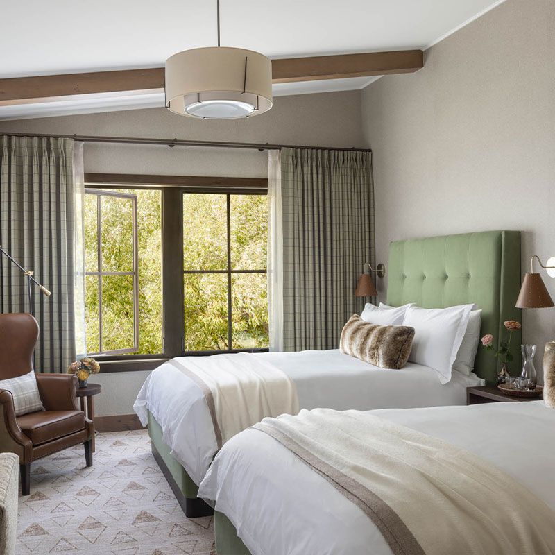 Double Queen Room