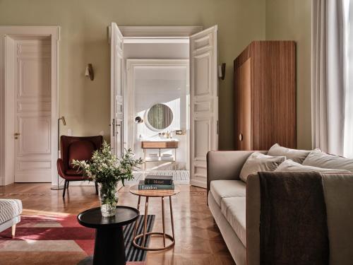 Deluxe Junior Suite