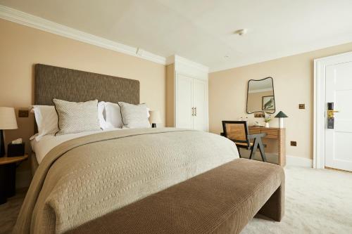 Cotswold Room