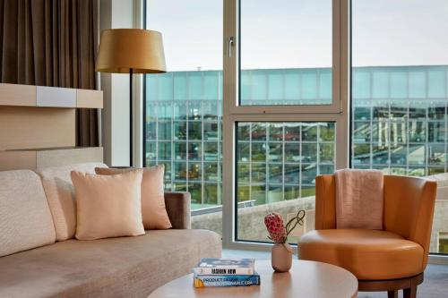 Signature King Suite