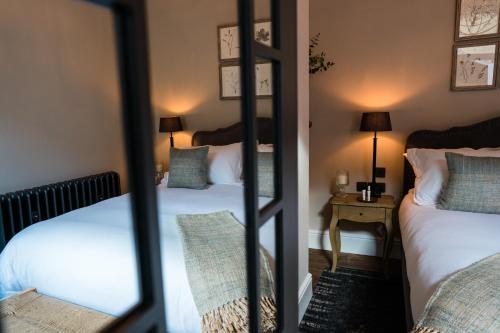 One Bedroom Apartment
