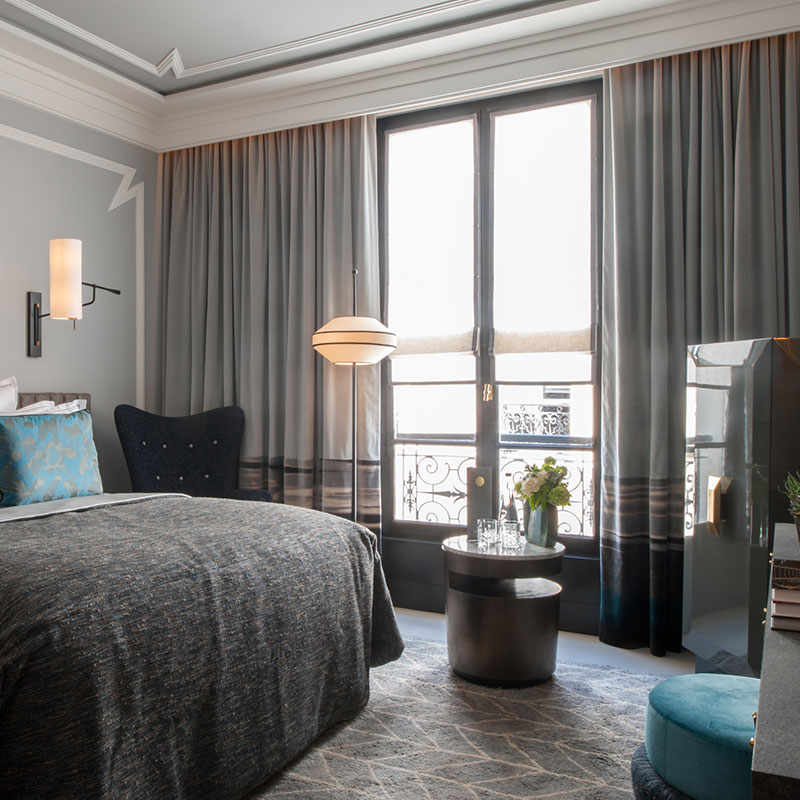 Connecting or Adjacent Rooms