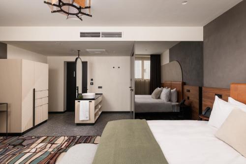 Superior Queen Room