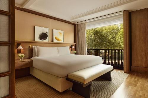 Two-Bedroom Corner Suite