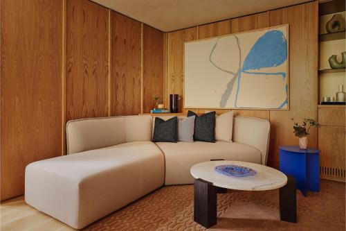 Two-Bedroom Corner Suite