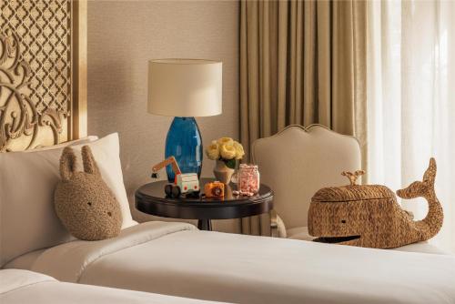 Arabian Court Deluxe Double Double Room with Waterpark Access