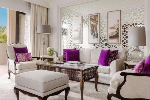 Palace Two Bedroom Executive Suite - includes DRIFT Beach Club Access, Waterpark Access