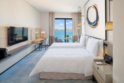 Deluxe Sea View Room
