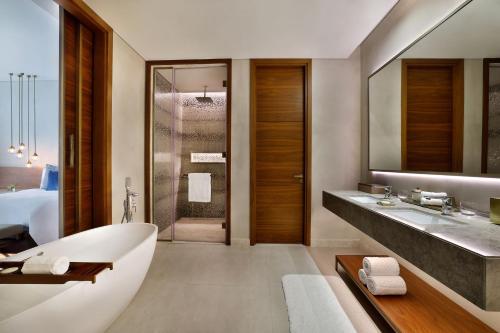 Superior King Room with Partial Burj Khalifa or Downtown View including Signature St. Regis Butler Service