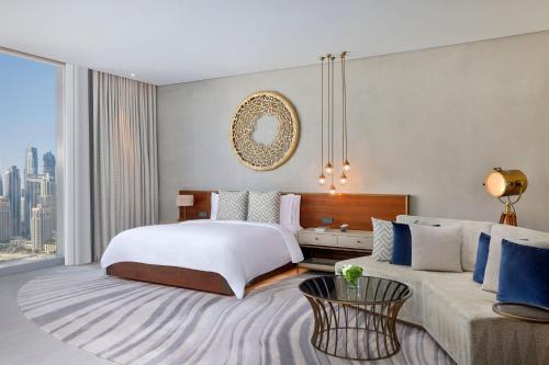 Deluxe King Suite with Downtown View including Signature St. Regis Butler Service