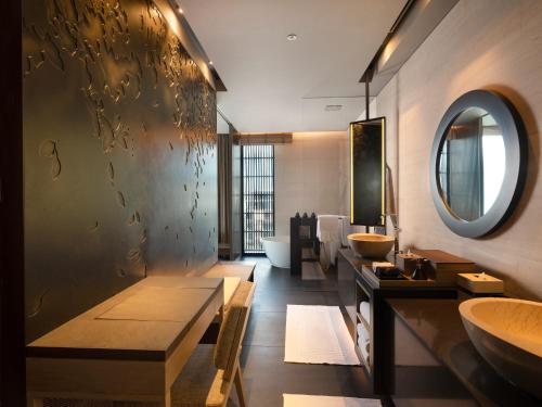 Harmony Master Suite with Complimentary Rainforest Experience once per stay