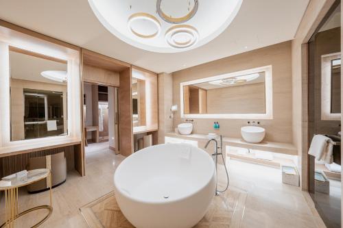 Masterpiece Suite with Pool