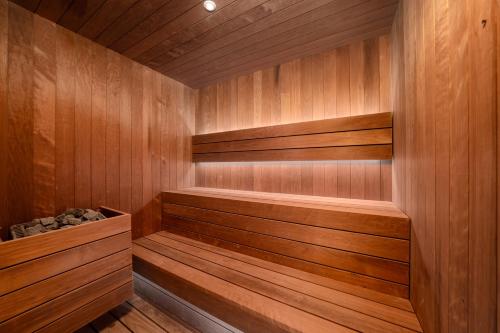 Luxe Spa Loft