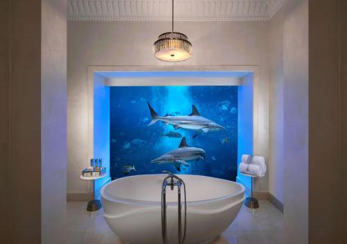 Poseidon Underwater Suite