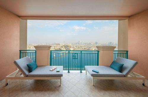 Regal Family Suite