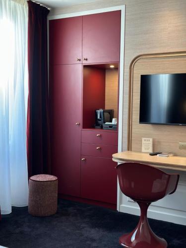 Privilege Room