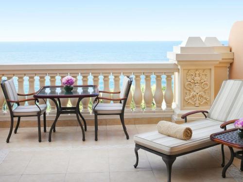 Signature Suite Ocean View With balcony and Lounge Access