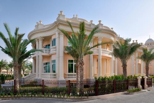 Raffles Royal Villa with Private Rooftop Pool