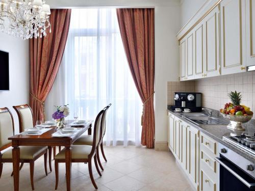 Raffles Royal Villa with Private Rooftop Pool