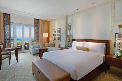 Ocean View Room - 1 King Bed