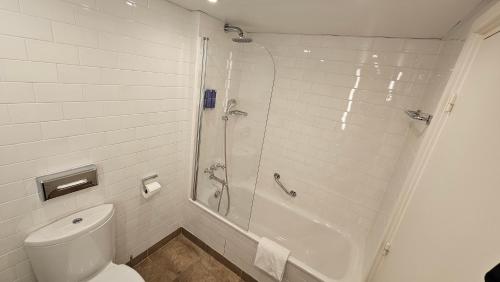 Superior Double Room with Late Check In (9pm))