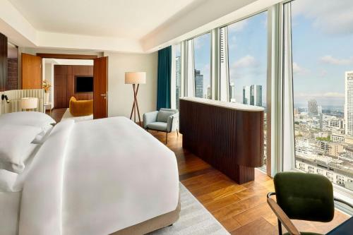 Presidential King Suite