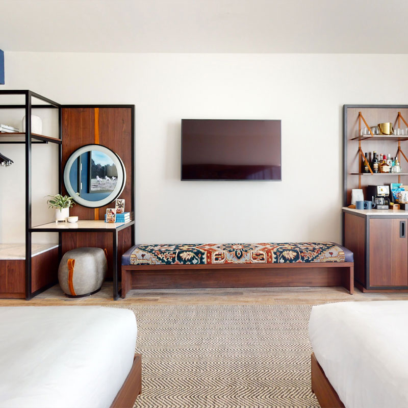 Queen Studio Suite