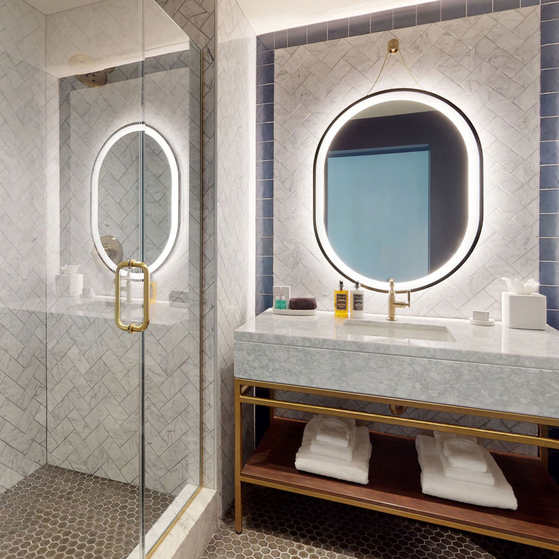 Queen Studio Suite