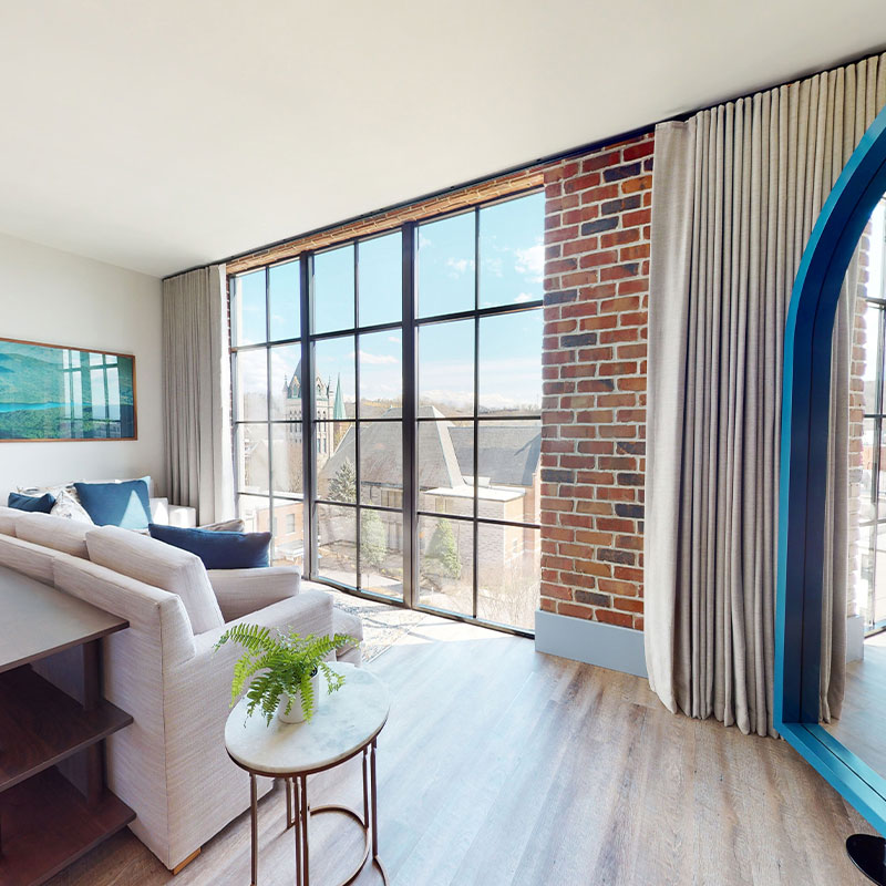 Premier King Suite