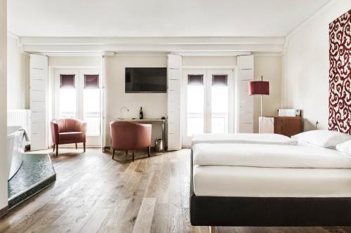 Deluxe Junior Suite
