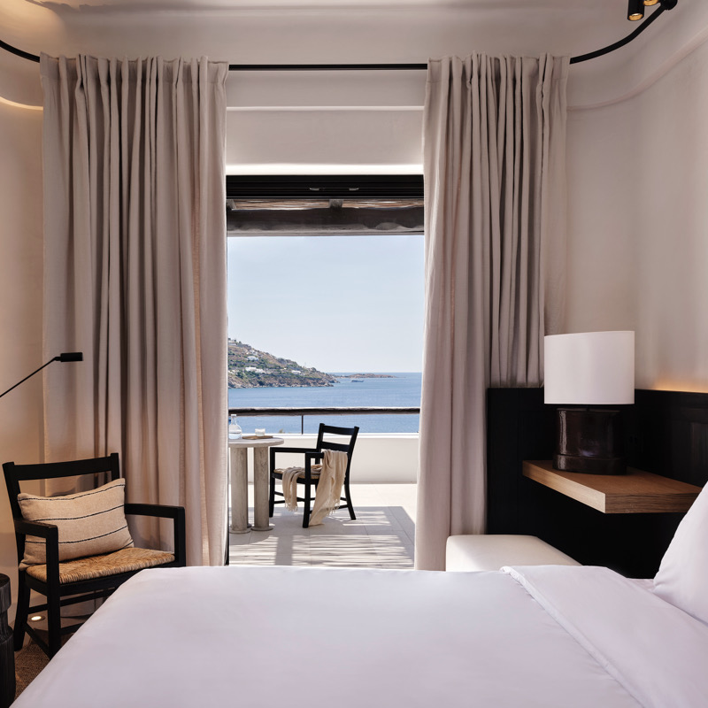 Deluxe Room with Sea View