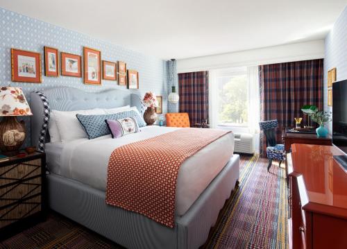 King Room - Hearing Accessible