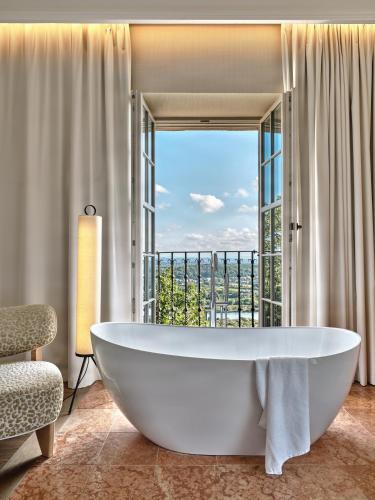 Panorama Apartment View