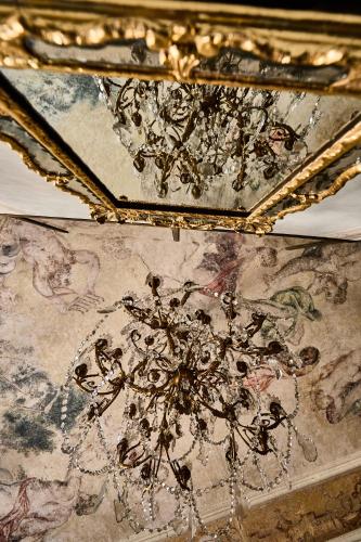 Royal Apartment