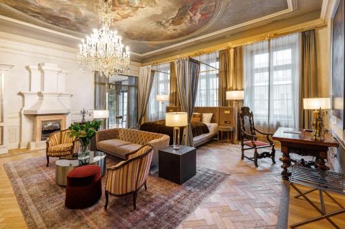 Presidential Apartment