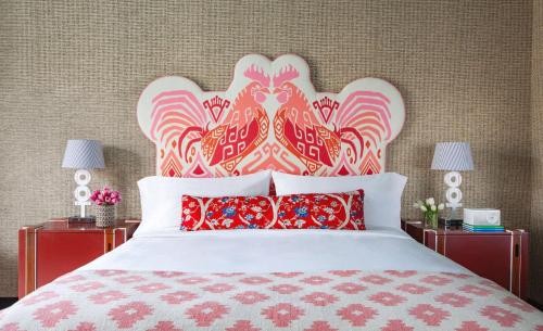 Graduate King Suite