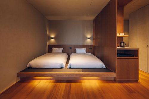 Twin room with sea view