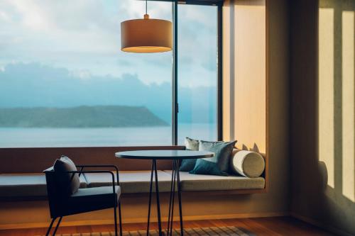 Twin room with sea view