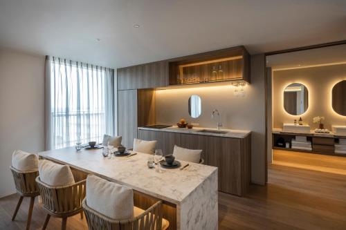 Family suite