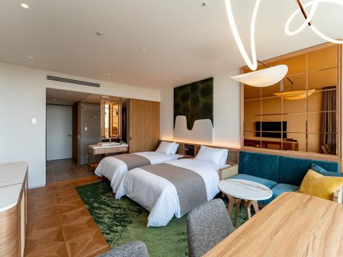 Premium Twin Room B