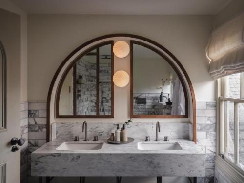 The Apartment | Suite