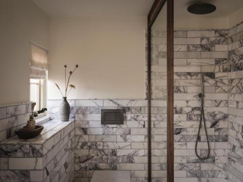 The Apartment | Suite